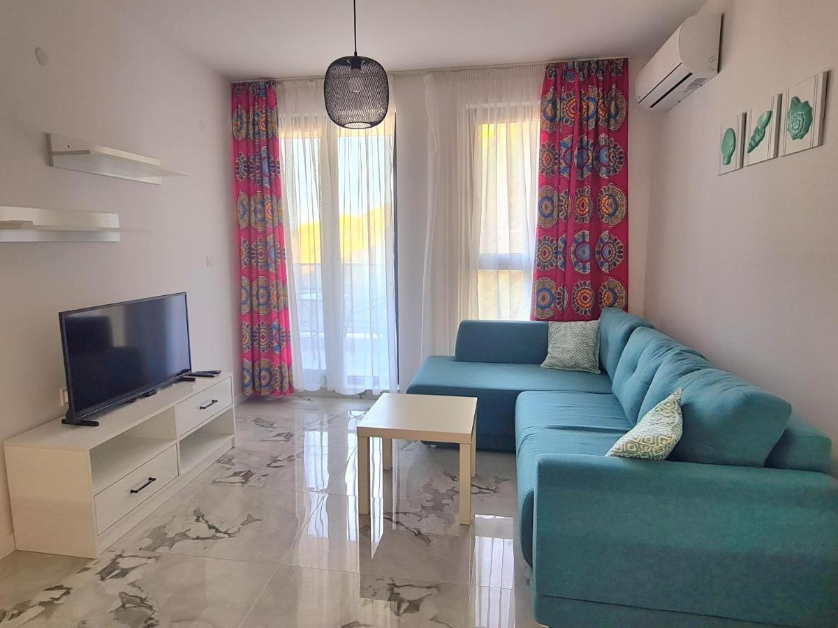Dolphin Beach Apart Obzor Exterior foto